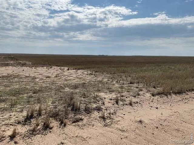 26 gg Road Snyder, CO 80750
