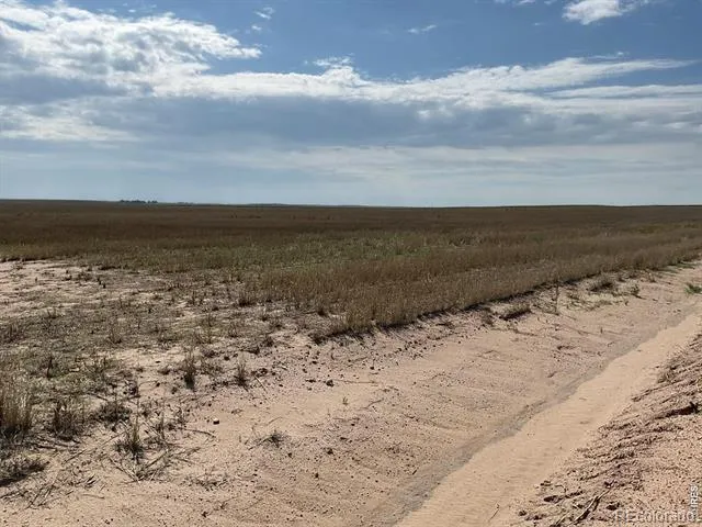 26 gg Road Snyder, CO 80750