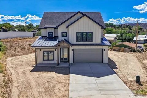 1334 Clover Court