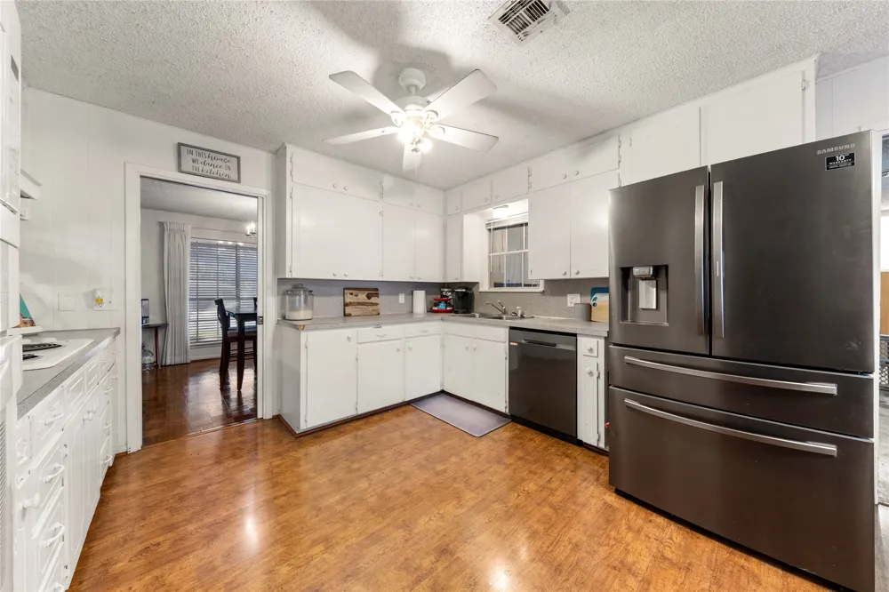 311 S College Avenue Troy, TX 76579
