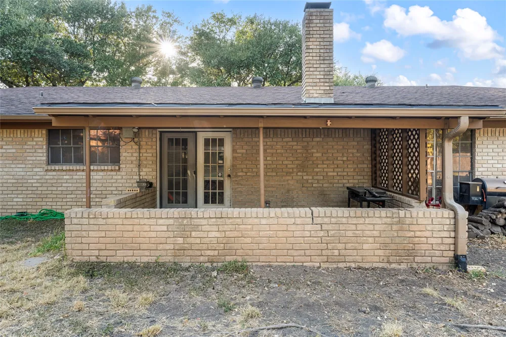 311 S College Avenue Troy, TX 76579