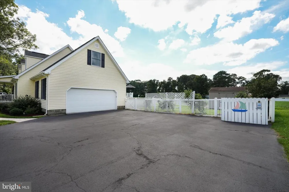 107 PEBBLE DRIVE Dagsboro, DE 19939