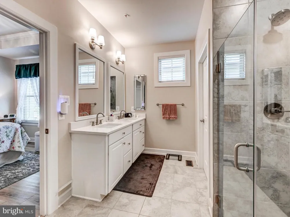 388 CROWN POINT DRIVE Frederick, MD 21702