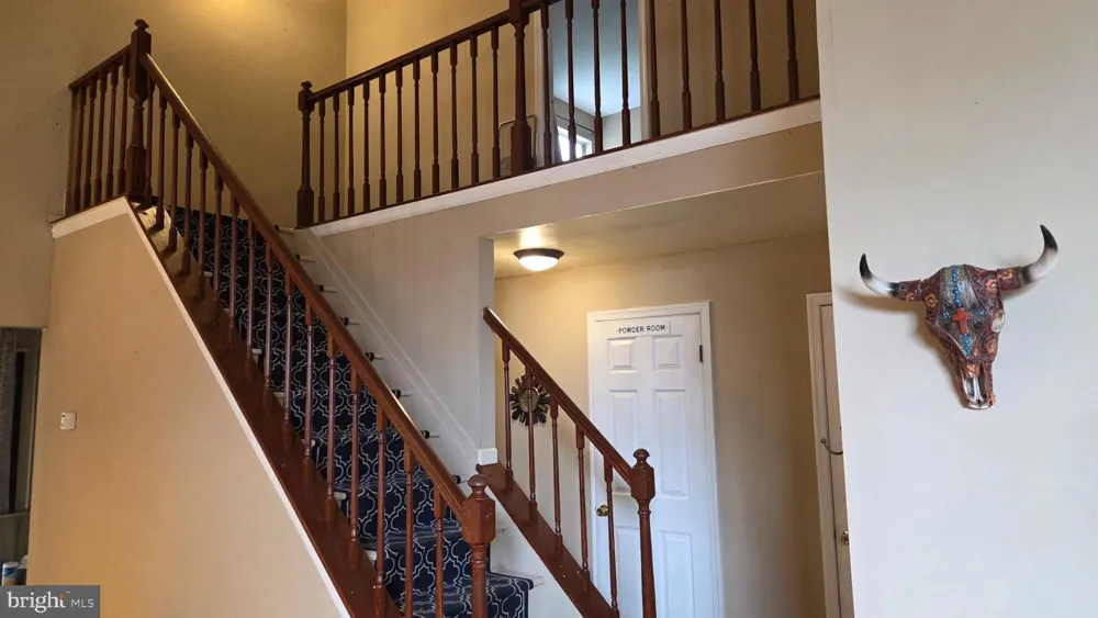 10 WESLEY LANE Burlington, NJ 08016