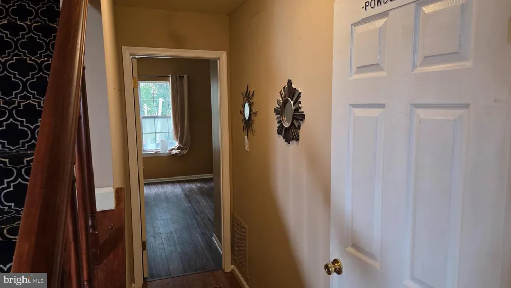 10 WESLEY LANE Burlington, NJ 08016