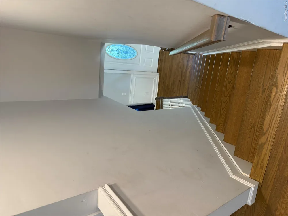 8 W Narcissus Road Mastic Beach, NY 11951