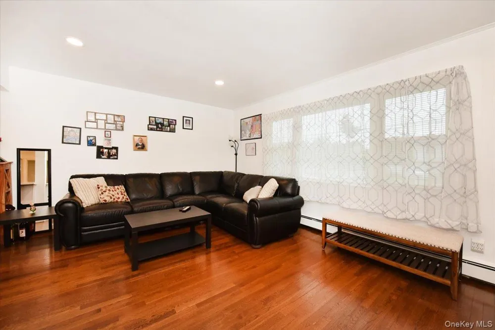 95 Jenkins Avenue North Babylon, NY 11703