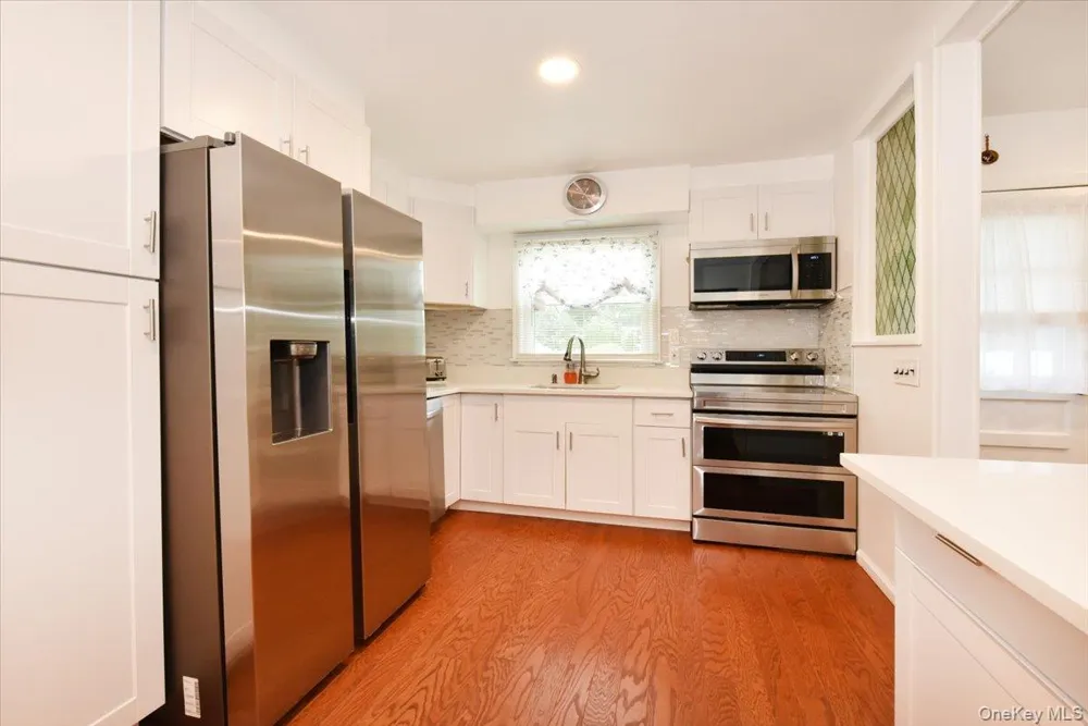 95 Jenkins Avenue North Babylon, NY 11703