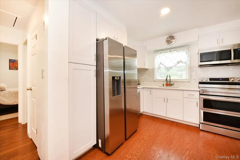 95 Jenkins Avenue North Babylon, NY 11703