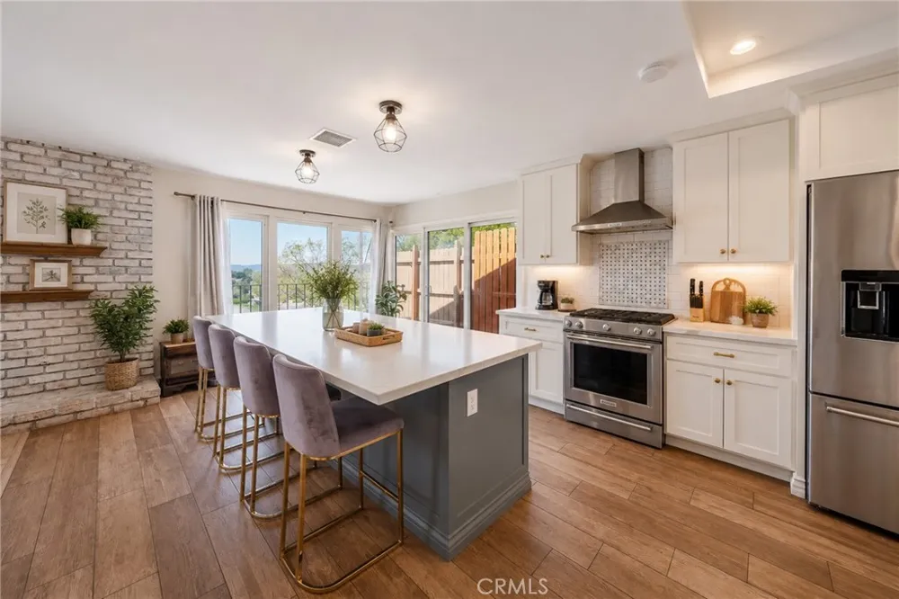 20122 Evening Breeze Walnut, CA 91789