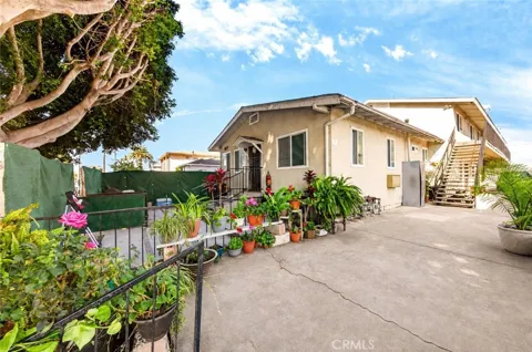 1527 Torrance