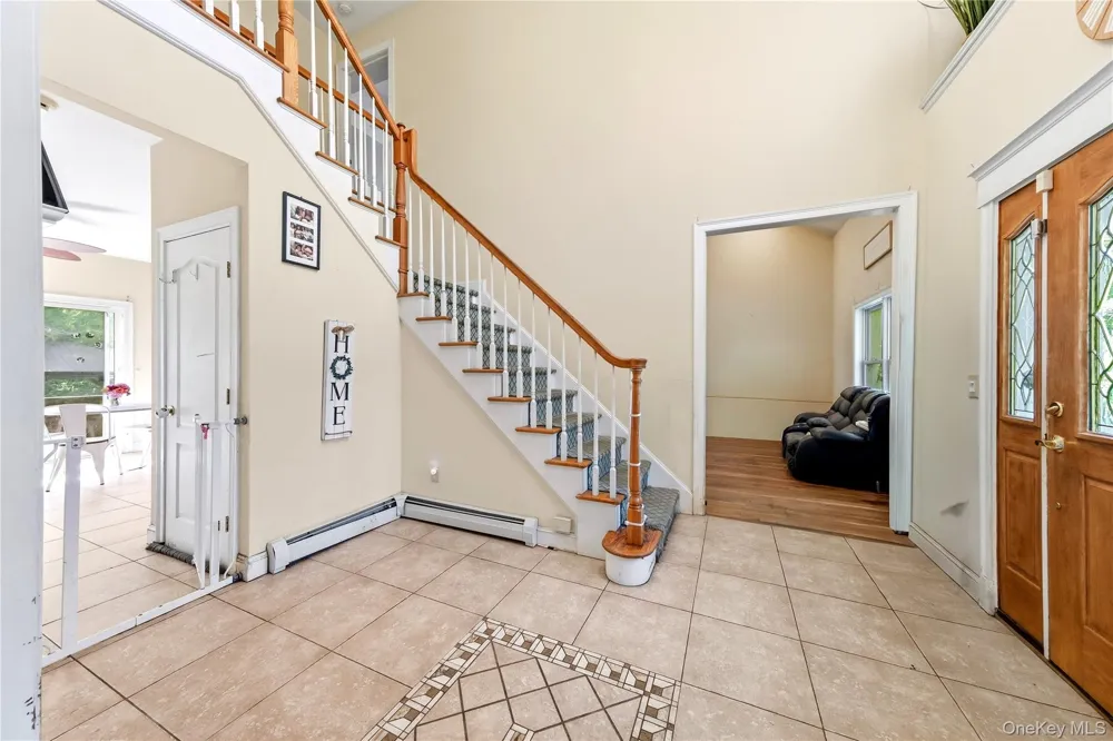204 Melrose Parkway Patchogue, NY 11772