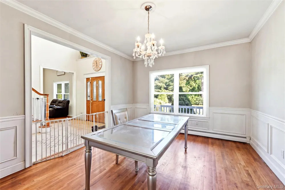 204 Melrose Parkway Patchogue, NY 11772