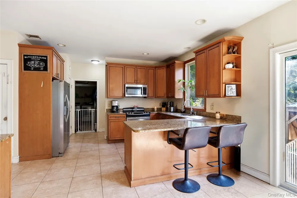 204 Melrose Parkway Patchogue, NY 11772