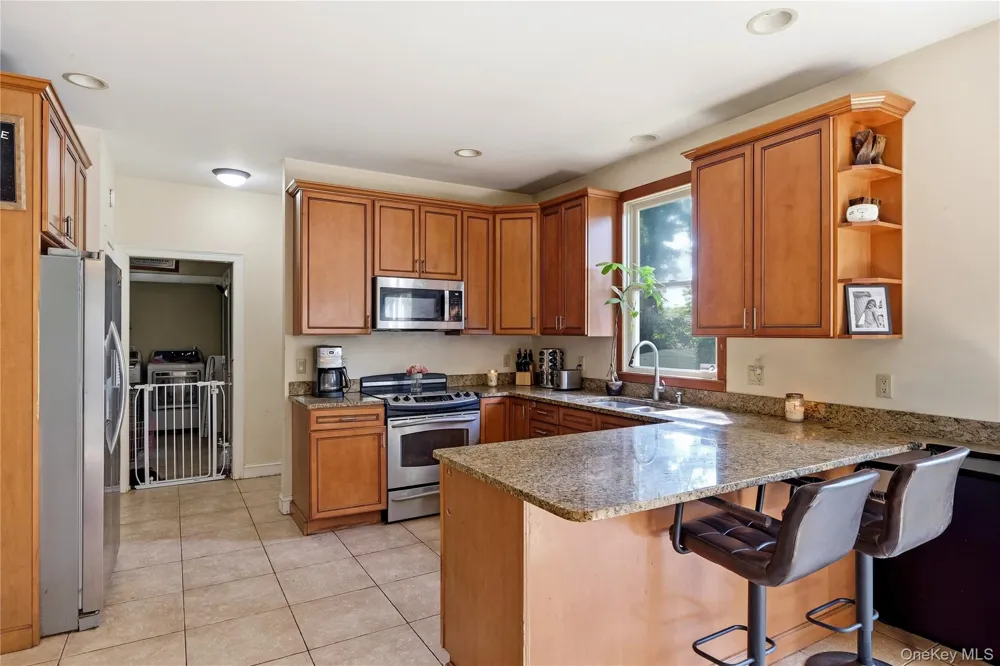 204 Melrose Parkway Patchogue, NY 11772