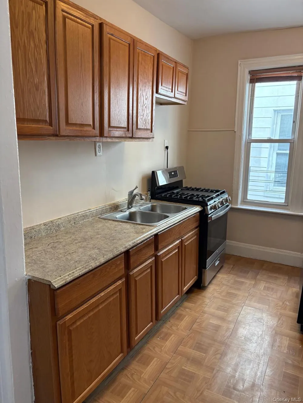 646 Commonwealth Avenue Bronx, NY 10473