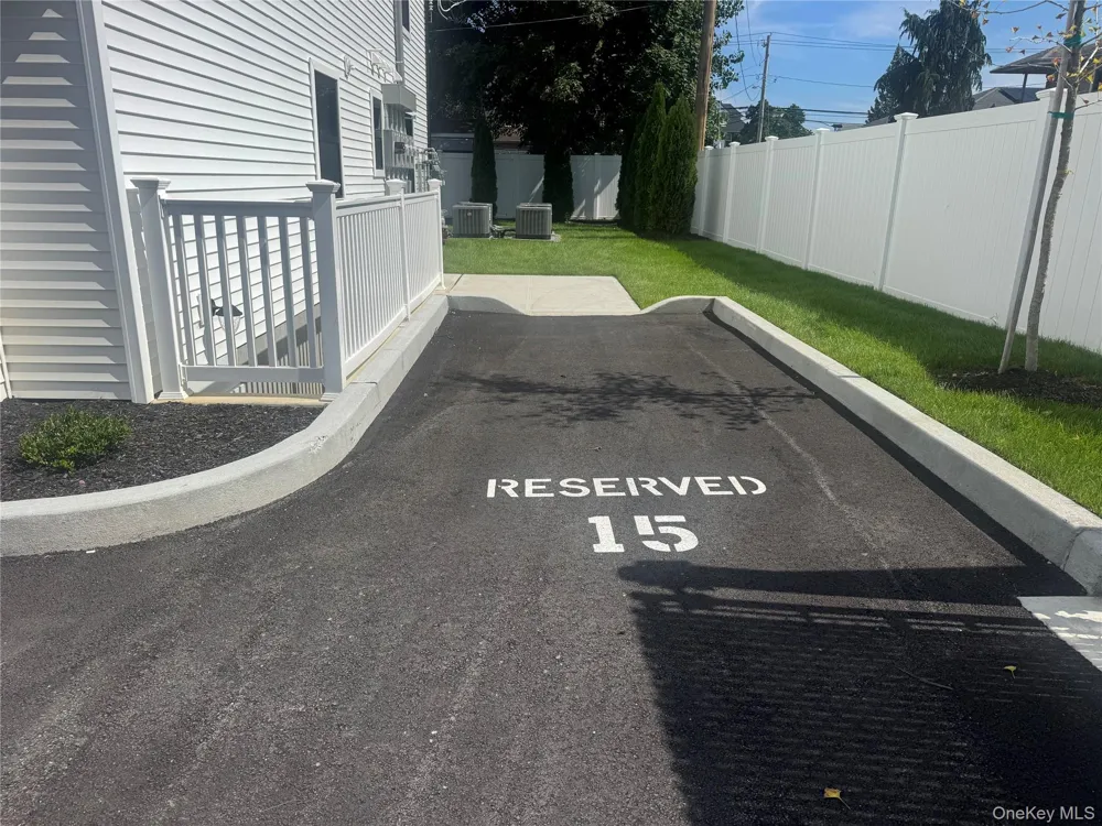 161 Union Avenue #15 Lynbrook, NY 11563