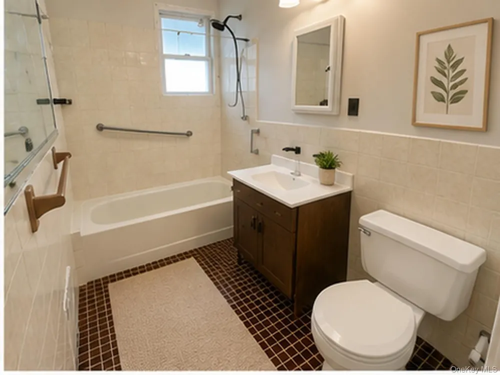 157 W Walnut Long Beach, NY 11561