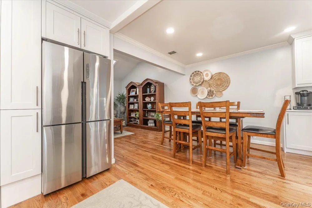 4 Brafmans Road Inwood, NY 11096