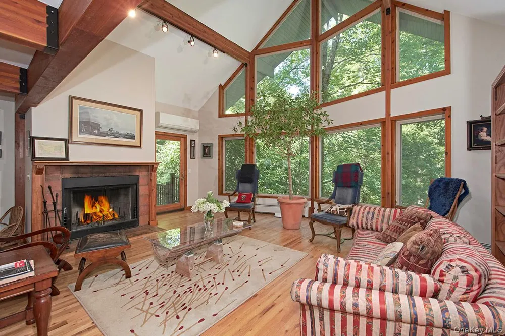 3 Little Lake Ridge Ossining, NY 10562