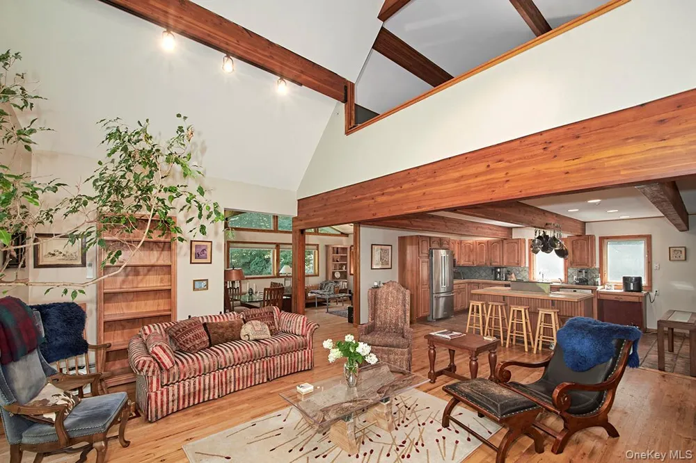 3 Little Lake Ridge Ossining, NY 10562