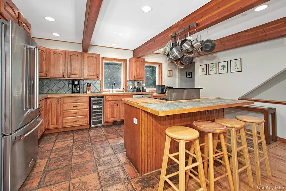 3 Little Lake Ridge Ossining, NY 10562