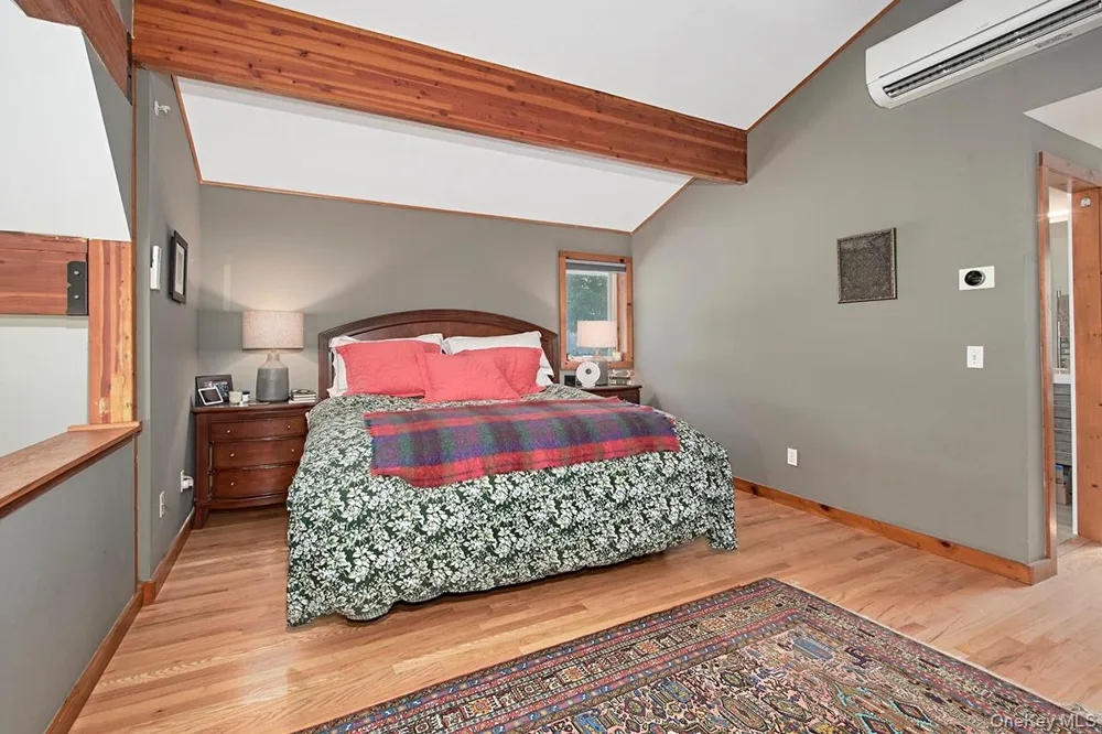 3 Little Lake Ridge Ossining, NY 10562