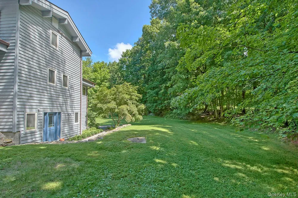 3 Little Lake Ridge Ossining, NY 10562