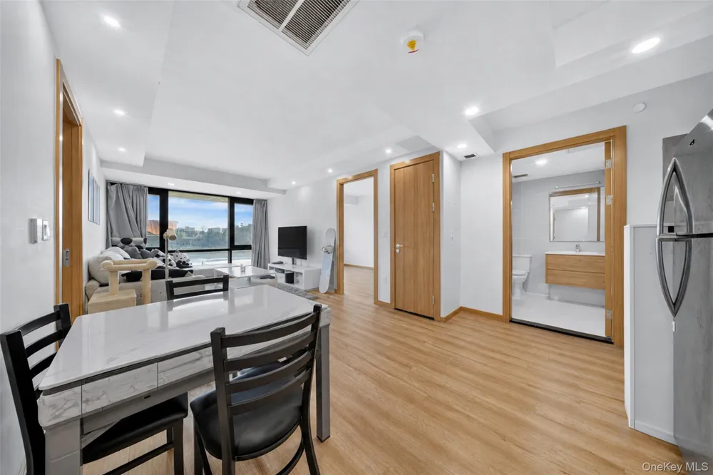 13111 Fowler Avenue #2G Flushing, NY 11355