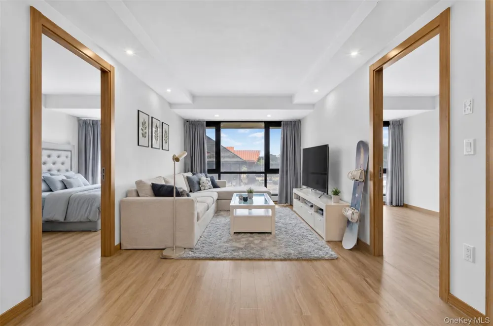 13111 Fowler Avenue #2G Flushing, NY 11355
