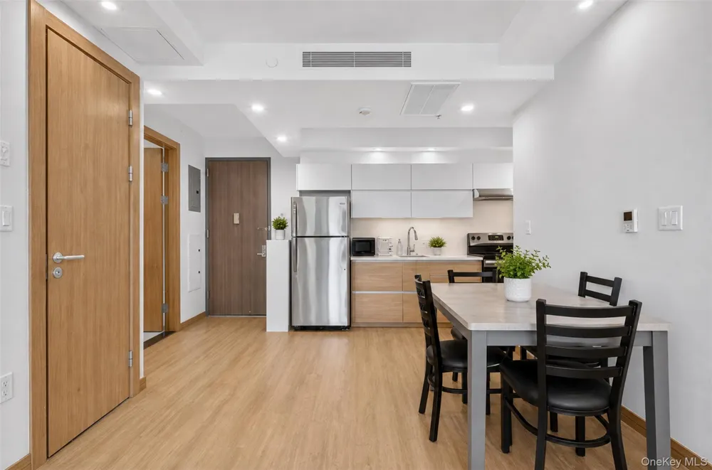13111 Fowler Avenue #2G Flushing, NY 11355