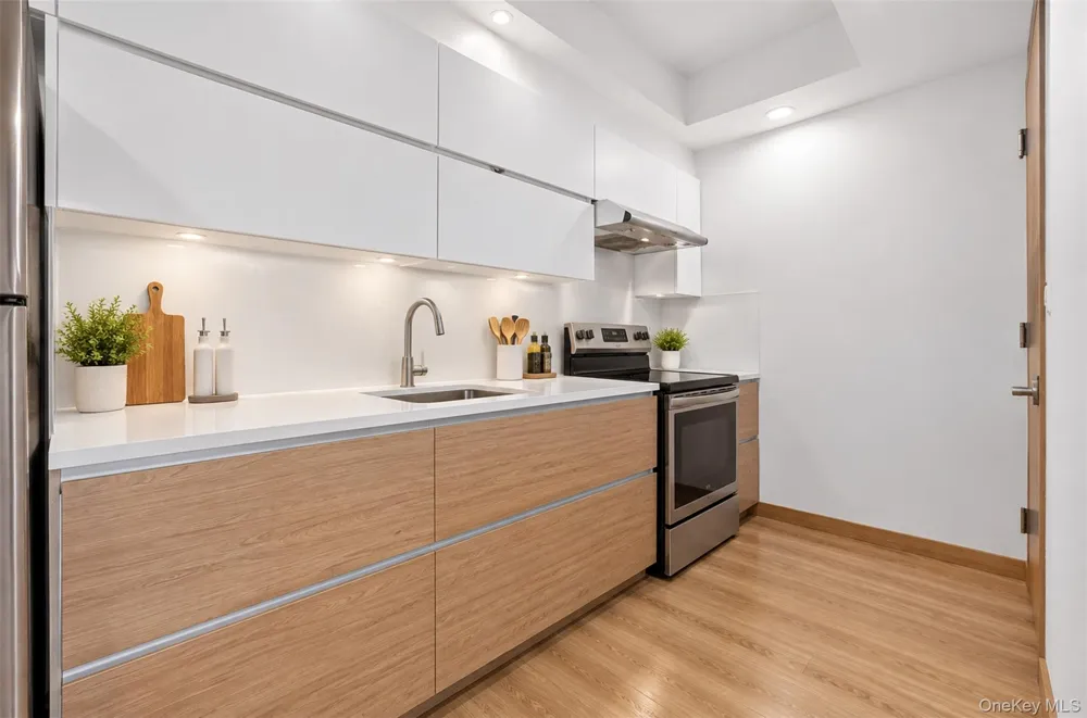 13111 Fowler Avenue #2G Flushing, NY 11355