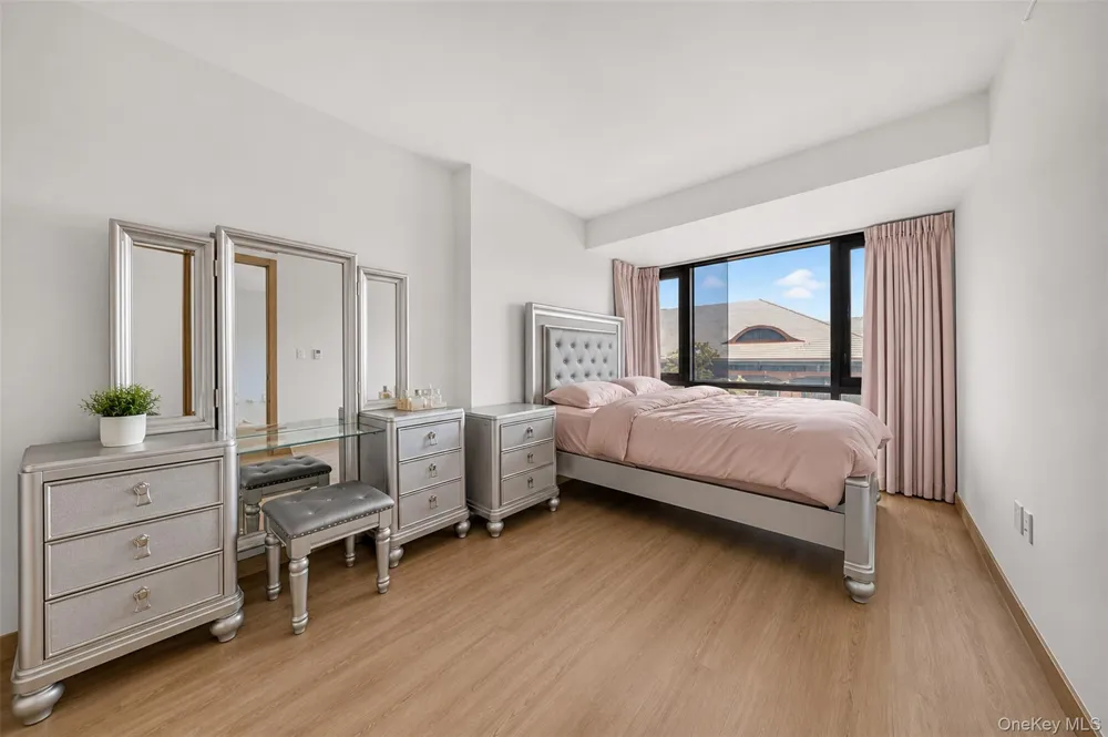 13111 Fowler Avenue #2G Flushing, NY 11355