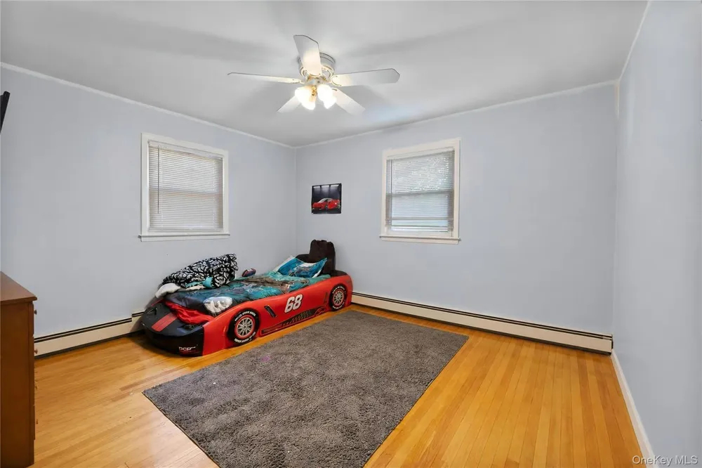 65 Timberpoint Road East Islip, NY 11730