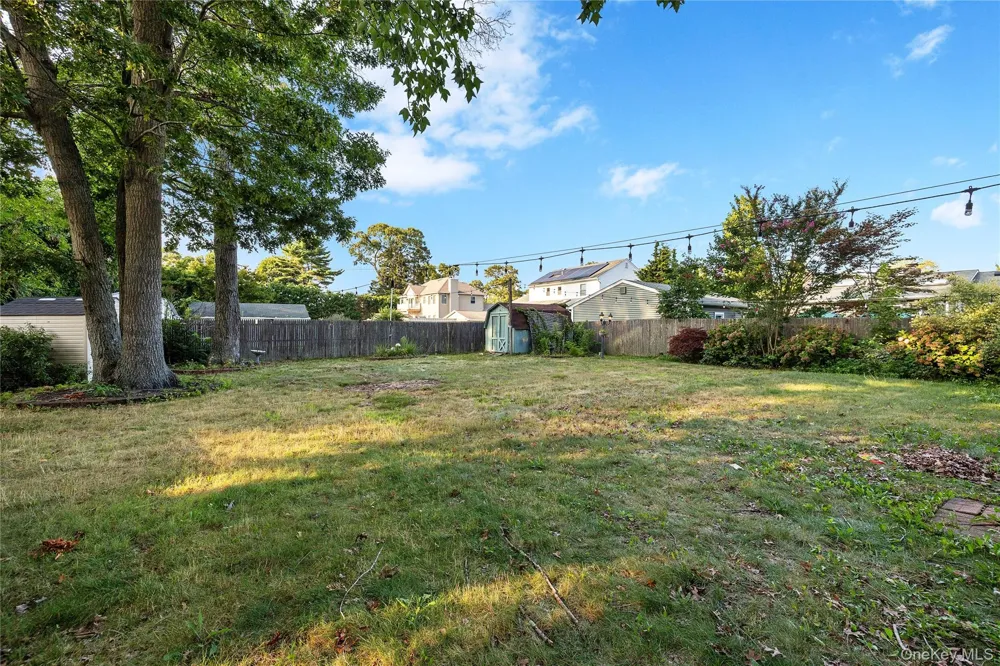 65 Timberpoint Road East Islip, NY 11730