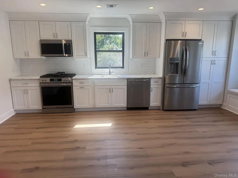 161 Union Avenue #16 Lynbrook, NY 11563