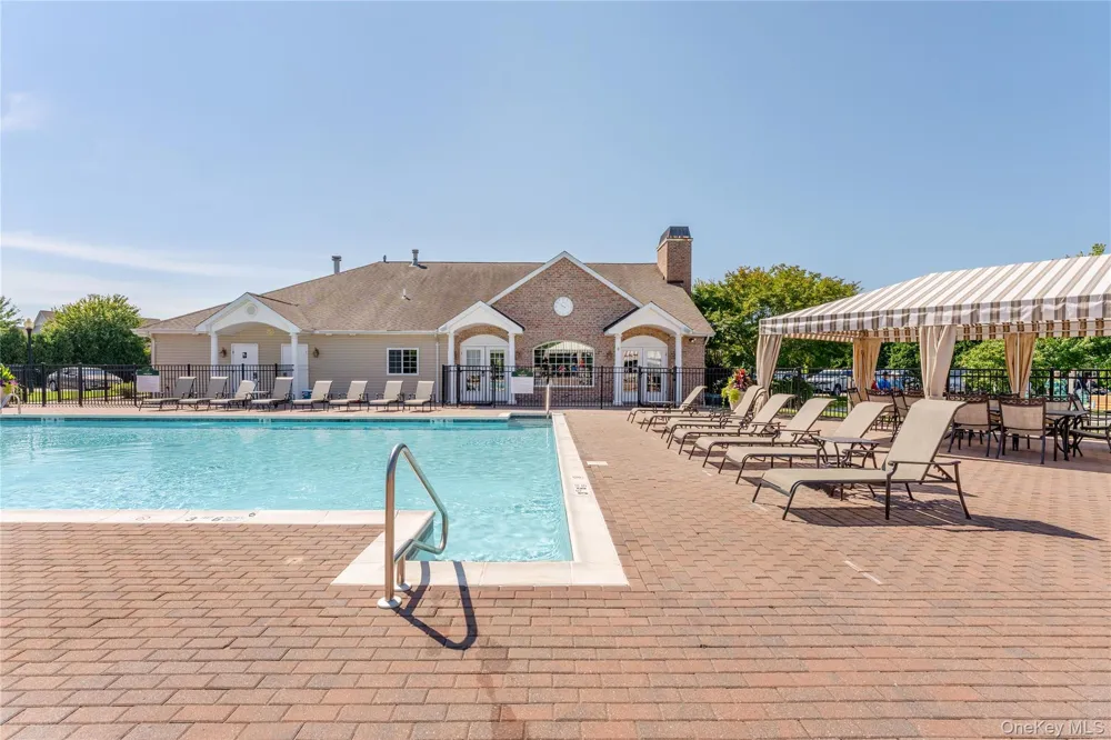7 Pond Circle Mount Sinai, NY 11766