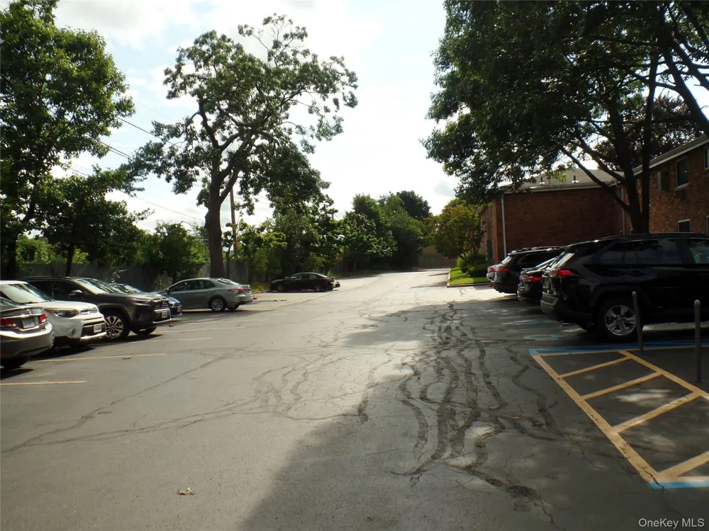 178 Jervis Avenue #178 Farmingdale, NY 11735