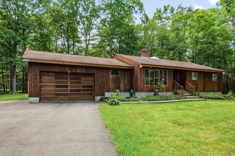 441 Burlingham Road Pine Bush, NY 12566