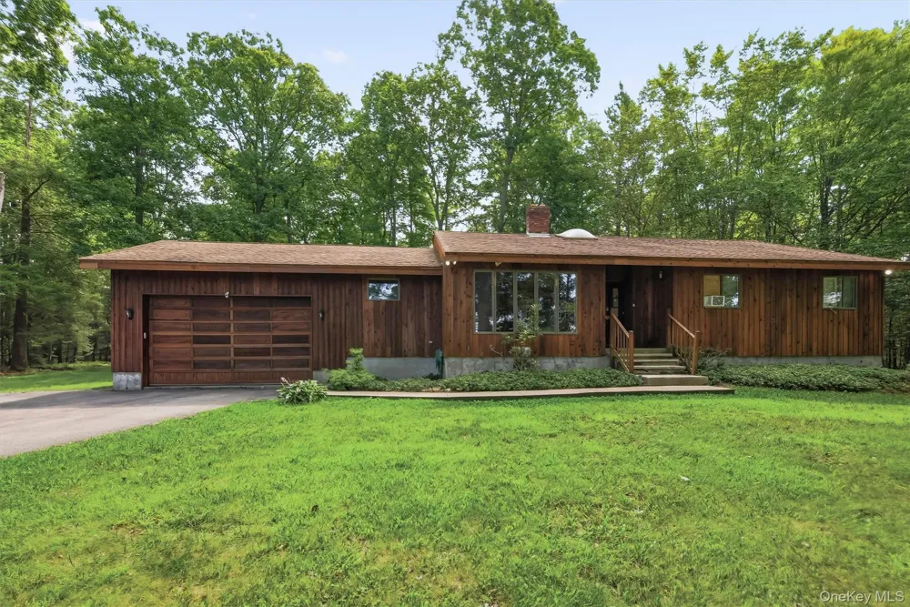 441 Burlingham Road Pine Bush, NY 12566