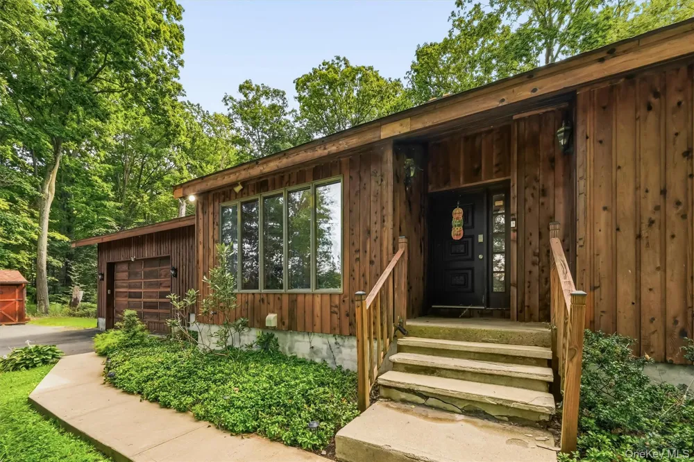 441 Burlingham Road Pine Bush, NY 12566