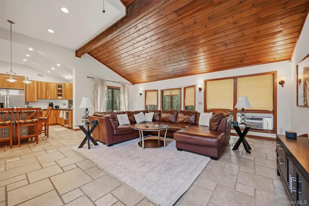 441 Burlingham Road Pine Bush, NY 12566
