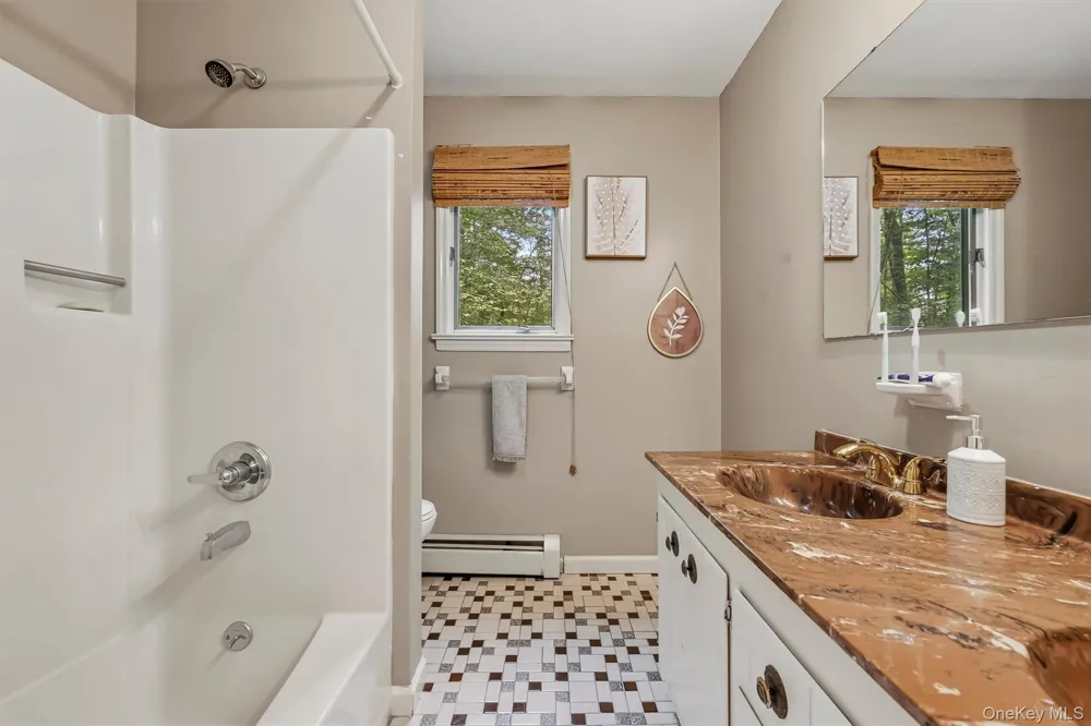 441 Burlingham Road Pine Bush, NY 12566
