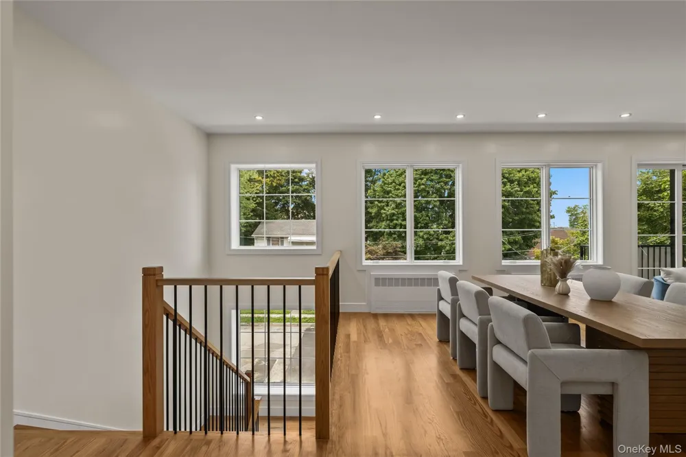 30 E Castle Avenue ##101 Spring Valley, NY 10977
