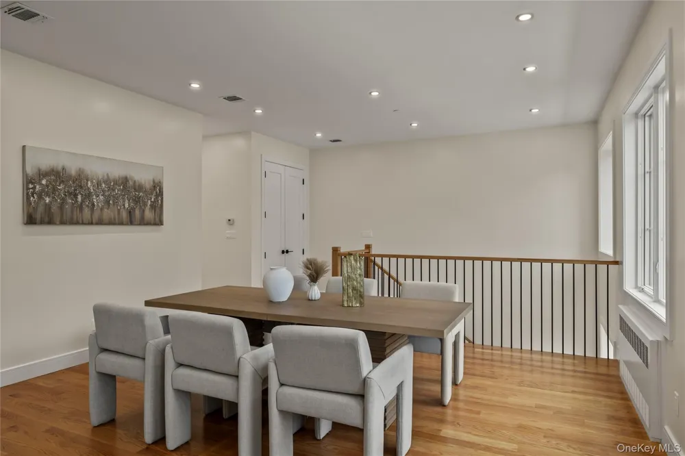 30 E Castle Avenue ##101 Spring Valley, NY 10977