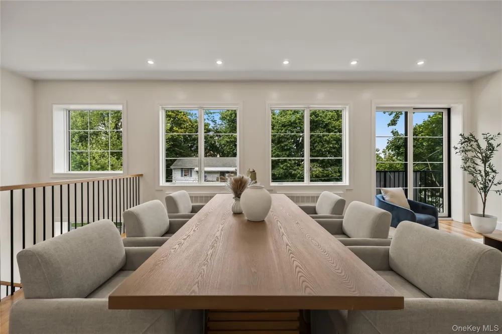 30 E Castle Avenue ##101 Spring Valley, NY 10977