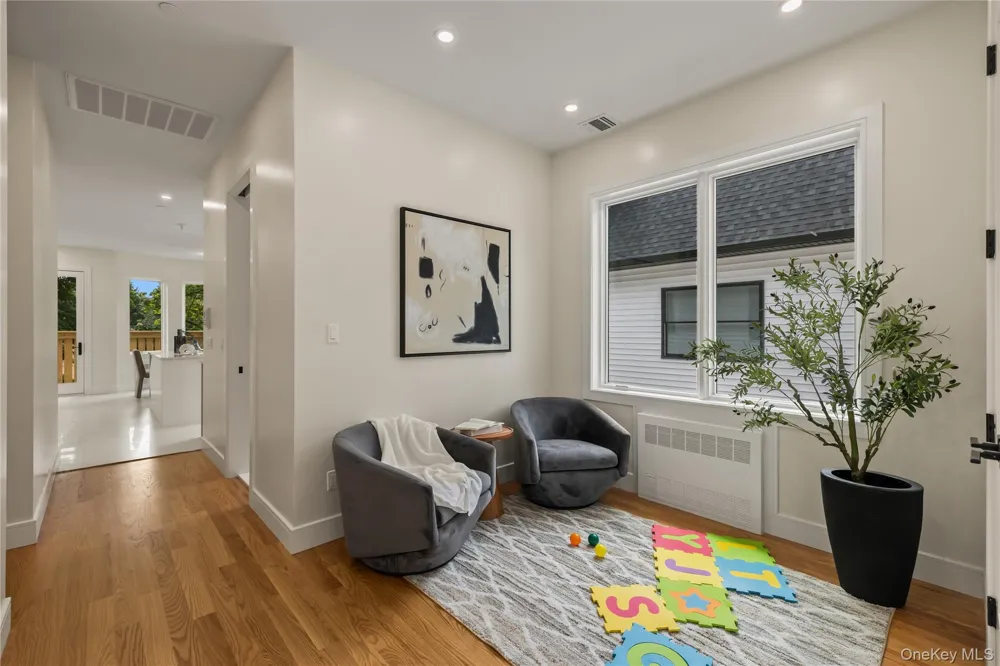30 E Castle Avenue ##101 Spring Valley, NY 10977