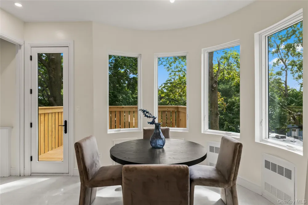 30 E Castle Avenue ##101 Spring Valley, NY 10977