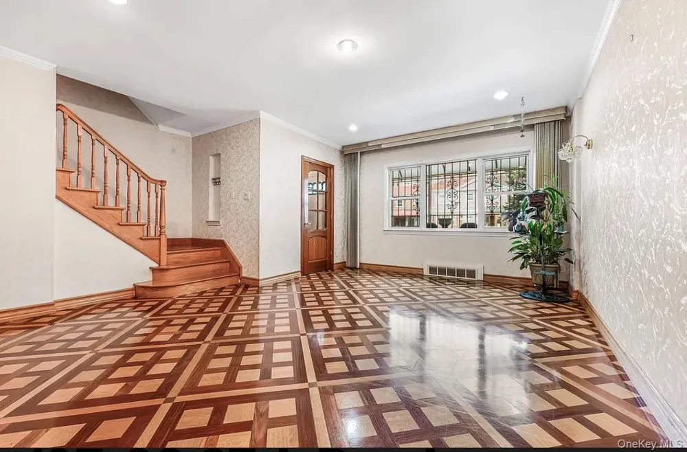 105-38 65th Rd Forest Hills, NY 11375