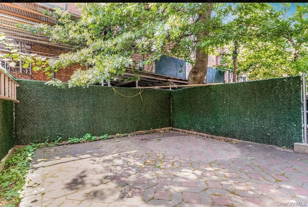 105-38 65th Rd Forest Hills, NY 11375